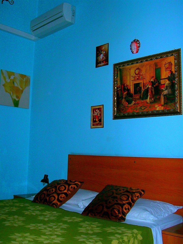 B&B Cappellini Rome Bagian luar foto