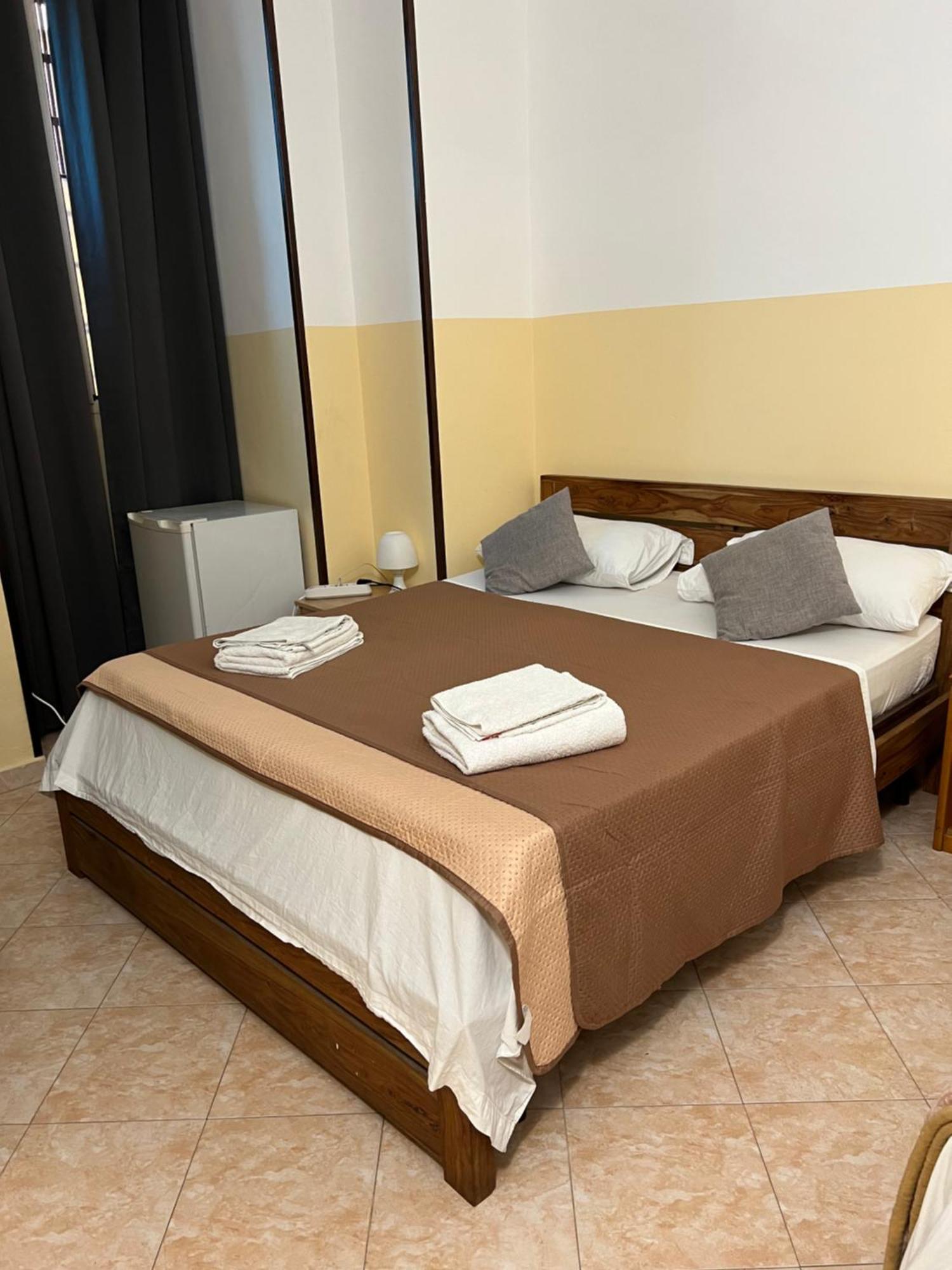 B&B Cappellini Rome Bagian luar foto